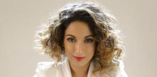 The Effortless Makeup Artist – Vidya Tikari