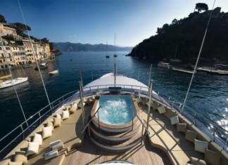 The Tale of a Sail – Honeymoons in Private Yachts
