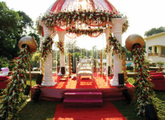 Dwell your vows in the lap of Nature at Fariyas Resort