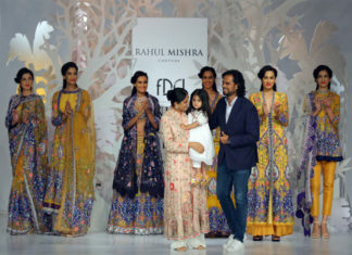 Rahul Mishra showcases His Collection “Parizaad” At ICW ‘17 icw-Rahul Mishra