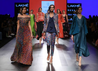 Day 03 – Lakme Fashion Week 2017 was a star studded affair Urvashi Joneja's collection