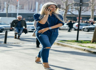 6 Ways To Amp Up Your Style Game With Blue Jeans