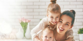 7 Things All Mothers Do!