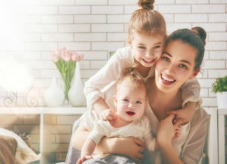 7 Things All Mothers Do!