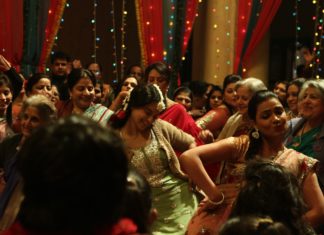 Need To Groove? Here Are 15 Songs For Your Wedding!