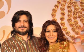 An Accidental Love Turned Into Happily Ever After Actress-Sonali-Bendre-with-husband-Goldie-Behl