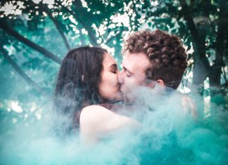 Art Of Seduction couple-kissing-love