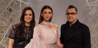 Aditi Rao Hydari Glitters The Ramp For Pankaj & Nidhi On Day 3 Of India Couture Week Designer Pankaj and Nidhi with Actor Aditi Rao @ FDCI India Couture Week 2019 (15)