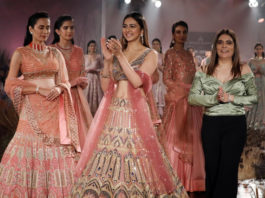 ICW 2019: Rakul Preet Sets The Ramp Ablaze In A Reynu Taandon Ensemble