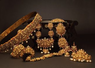 Top 5 Stunning Temple Jewellery For The Bride Who Is Traditional At Heart