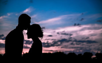 Romance In Courtship Period