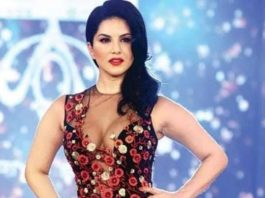 Sunny Leone’s VMate New Year Campaign