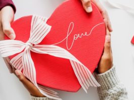 Valentine’s Day Special: Unique Gifts Other Than Red Roses On Rose Day!