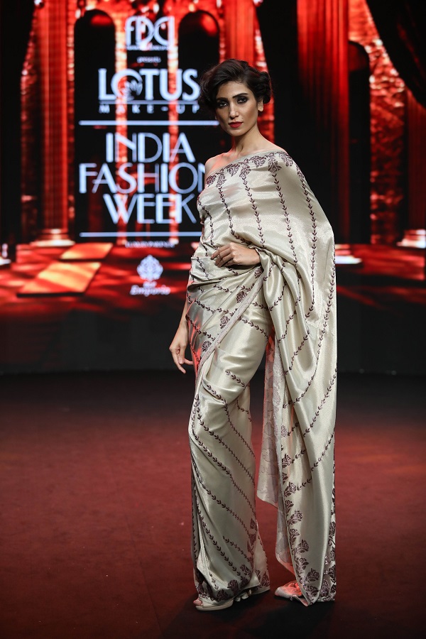 FDCI's Lotus Make-up India Fashion Week