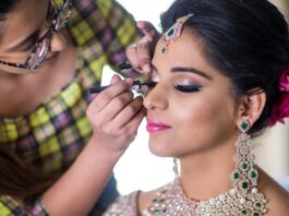 Brides must try these eyeliners eyeliners