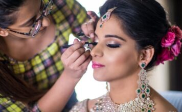 Brides must try these eyeliners eyeliners