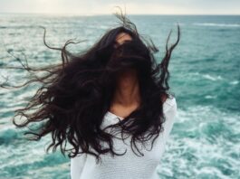 7 hairstyling mistakes that damage your hair!