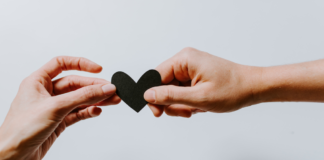 How to deal with the breakup of a long-term relationship? love