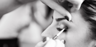 Shine bright like a star: Foundations for full coverage foundations