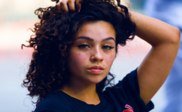 These are the biggest misconceptions about acne acne