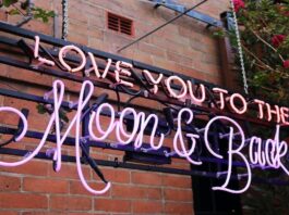 Listing the four most romantic zodiacs love