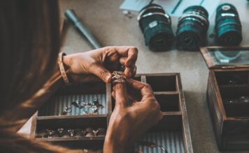 101 guide into storing your jewellery the right way jewellery