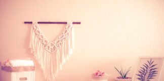 Make way for macramè: home decor edition macrame
