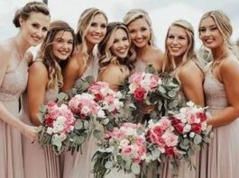 Photoshoot Ideas with Bridesmaids