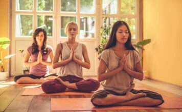 Fight Delhi’s Air Pollution with these Breathing Exercises