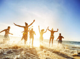 Most Influential Beach Looks for the Season