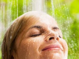 Monsoon Scaring Your Skin? Apply This Skincare Routine
