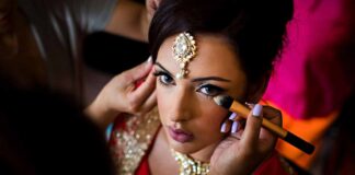 Search for a Makeup Artist- Made Easier! Feature Makeup-Artists