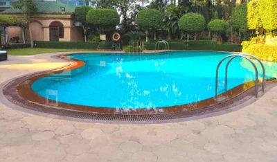 Pool Side Hilton Mumbai