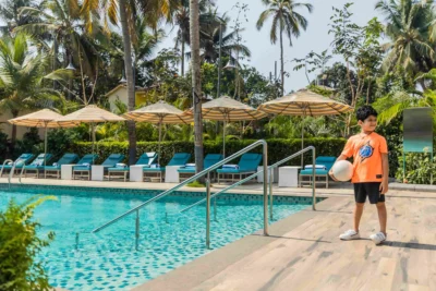 Poolside At Holiday Inn Goa