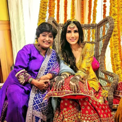 Mehendi Artist Veena Nagda With Seygall