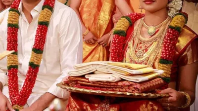 Pudava Koda Presented To The Bride