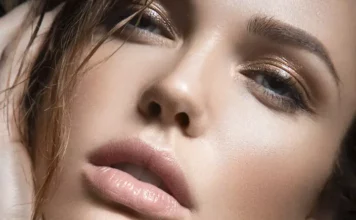 Go Voguish With The Bare Minimum Nude Makeup Look - Wedding Affair