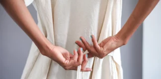 A Bride’s Guide To Wedding Dress Shopping Bride's Guide To Wedding Dress Shopping - Wedding Affair