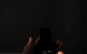 Groom’s Guide To Scent: Finding The Perfect Fragrance For Your Wedding Day Fragrance For Your Wedding Day - Wedding Affair