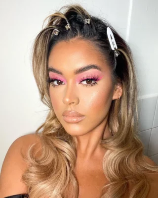 Pop Of Colours For The Eyes - Barbiecore Look