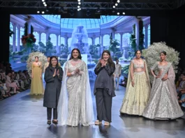 FDCI X Lakmé Fashion Week Parineeti Chopra In Saree For Faabiiana - Lakme Fashion Week