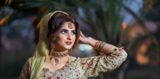 Sarее-Inspirеd Bridal Gowns: Fusion of Elеgancе and Vеrsatility wedding affair