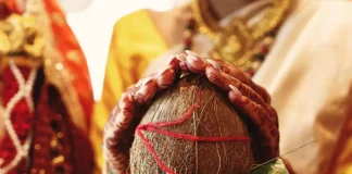 Plan your wedding with 7 Phera The 7 Phera creates vibrant and culturally rich celebrations.