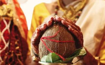 Plan your wedding with 7 Phera The 7 Phera creates vibrant and culturally rich celebrations.