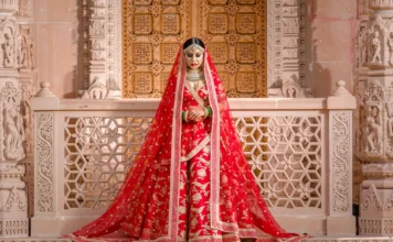 Why Do Indian Brides Wear Red? Indian brides