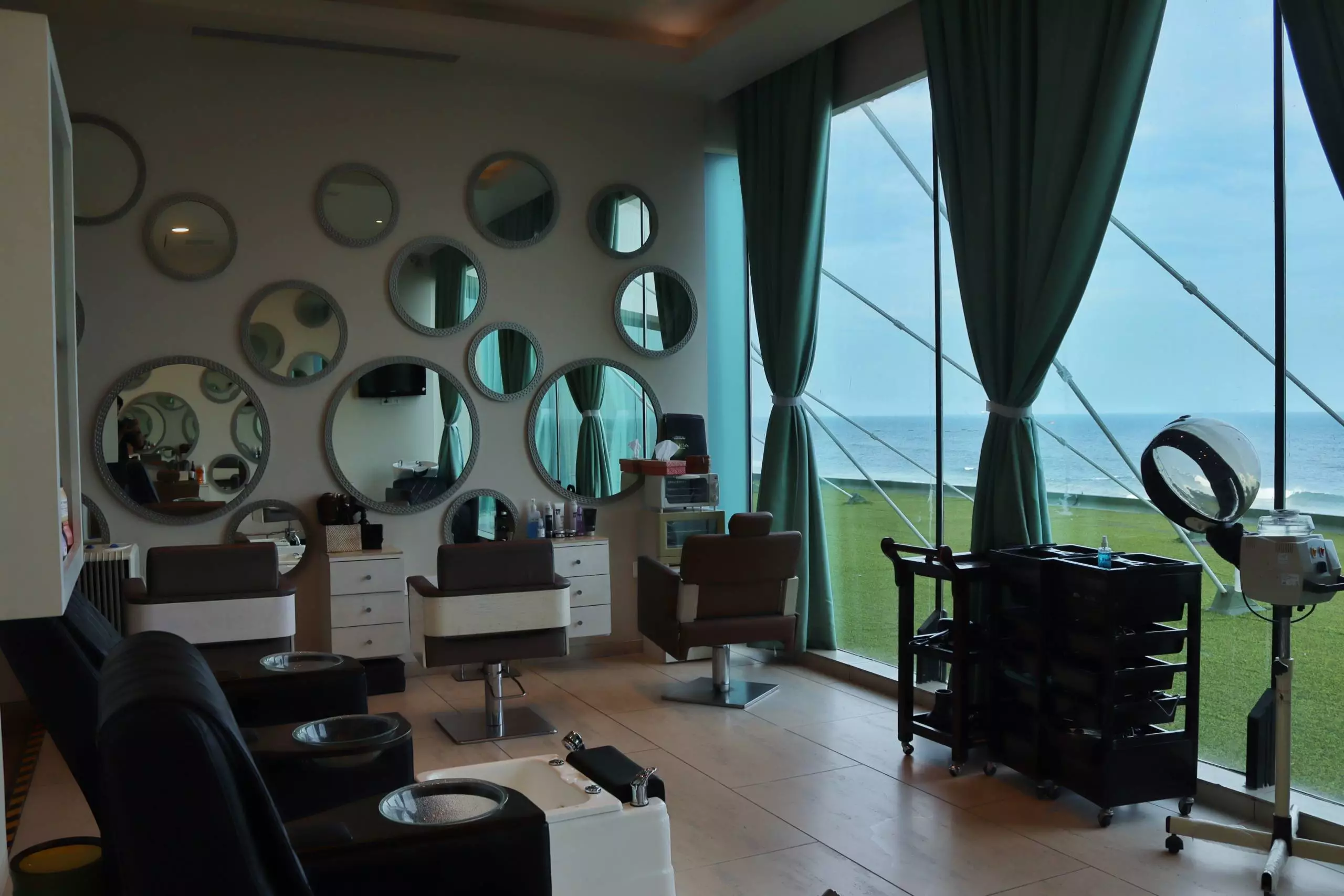 The Calm Spa & Salon is a thoughtfully designed holistic centre of wellness and salon services. 