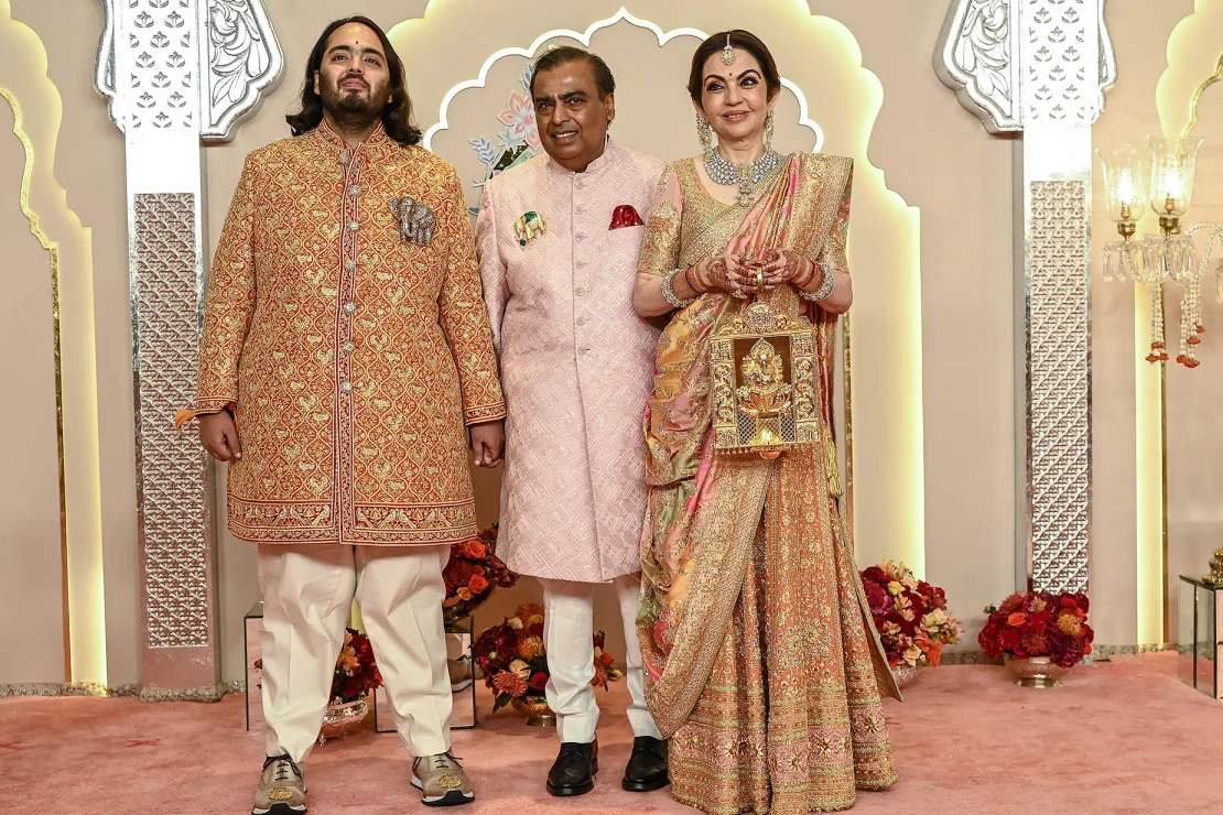 ambani wedding decor
ambani wedding lamps