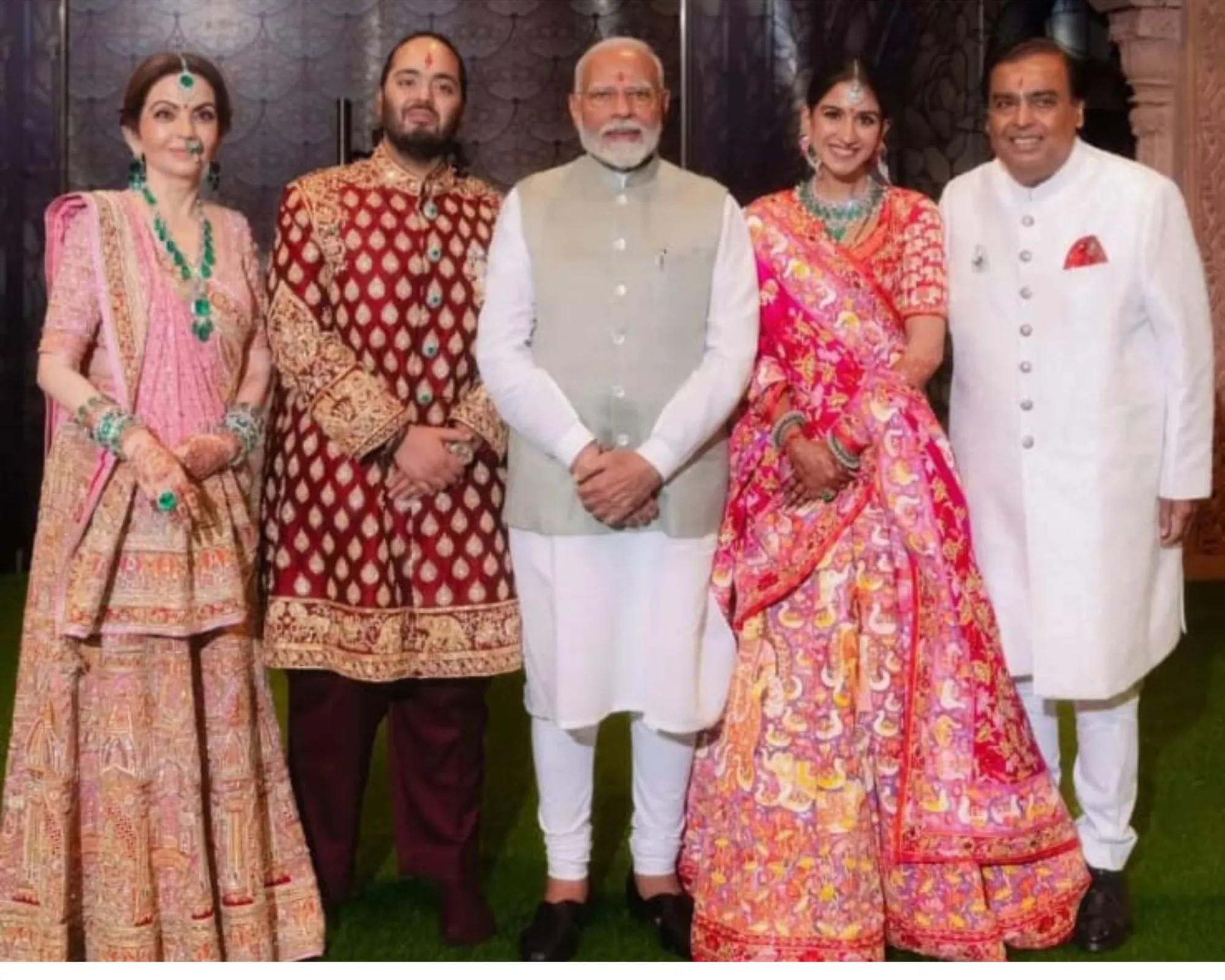 PM Modi at ambani shubh ashirwad