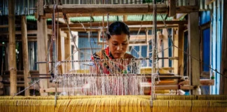 Celebrating National Handloom Day: Heritage in Bridal Wear handloom national handloom day indian handloom