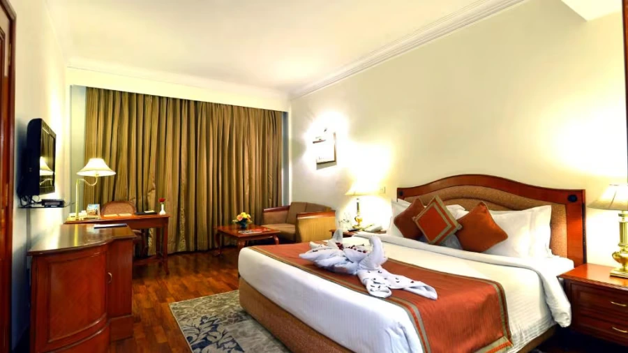 standard room at the bristol hotel gurgaon